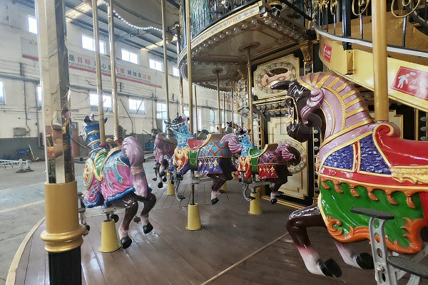 two level carousel ride