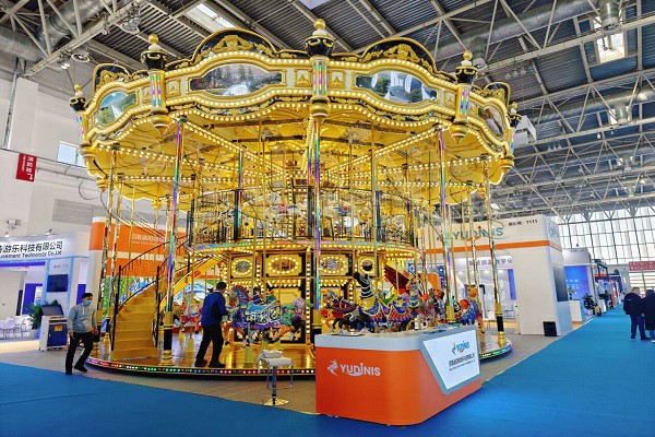 38 people two layer carousel for sale