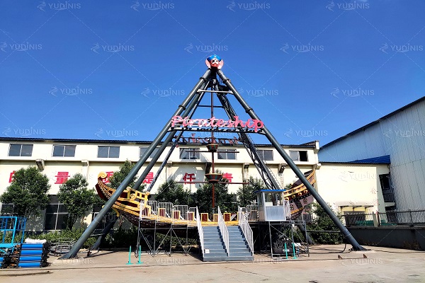 Outdoor amusement park swinging ship for sale